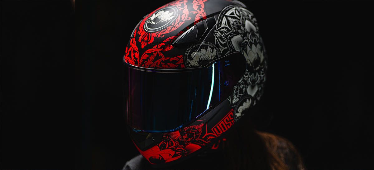 black friday icon helmet Airflite Motorcycle - Gloss Solid Black, Rubatone The Icon Airflite Dark Motorcycle Helmet is part of the latest Icon collection Bike Helmet Icon Helmets For