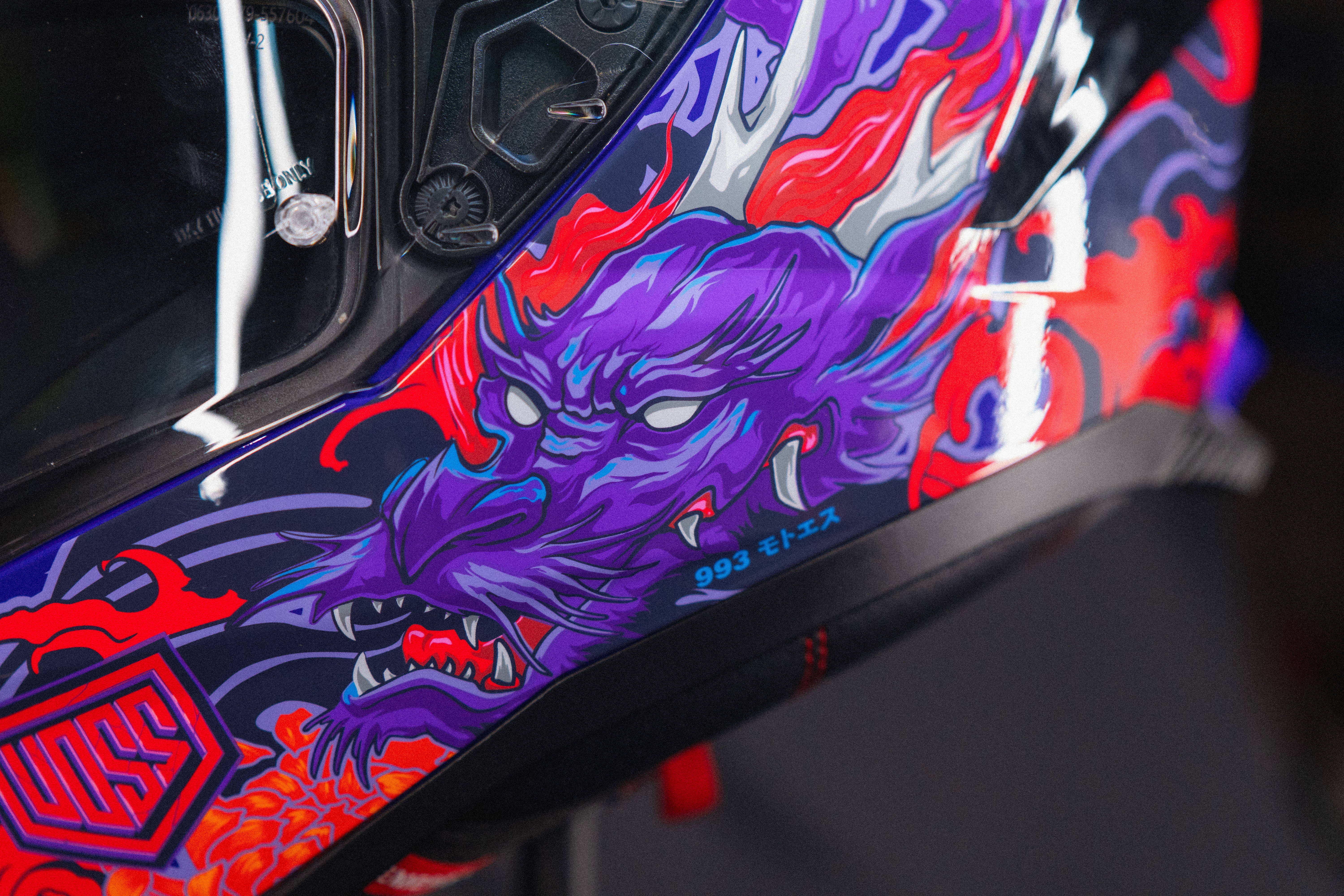 Pre-Sale | Voss 993 Moto‑S Royal Irezumi Full Face Helmet | Gloss, Pinlock Prepared