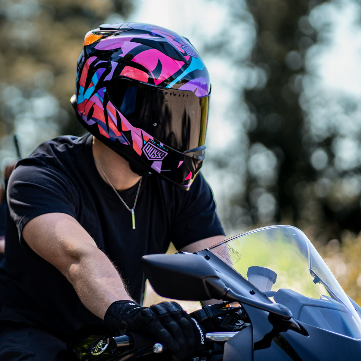 Voss 989 Moto-V TopRockr Helmet