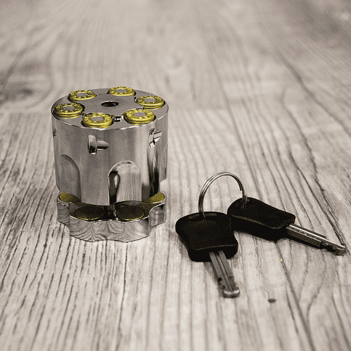 Six Shooter Lock - Voss Helmets