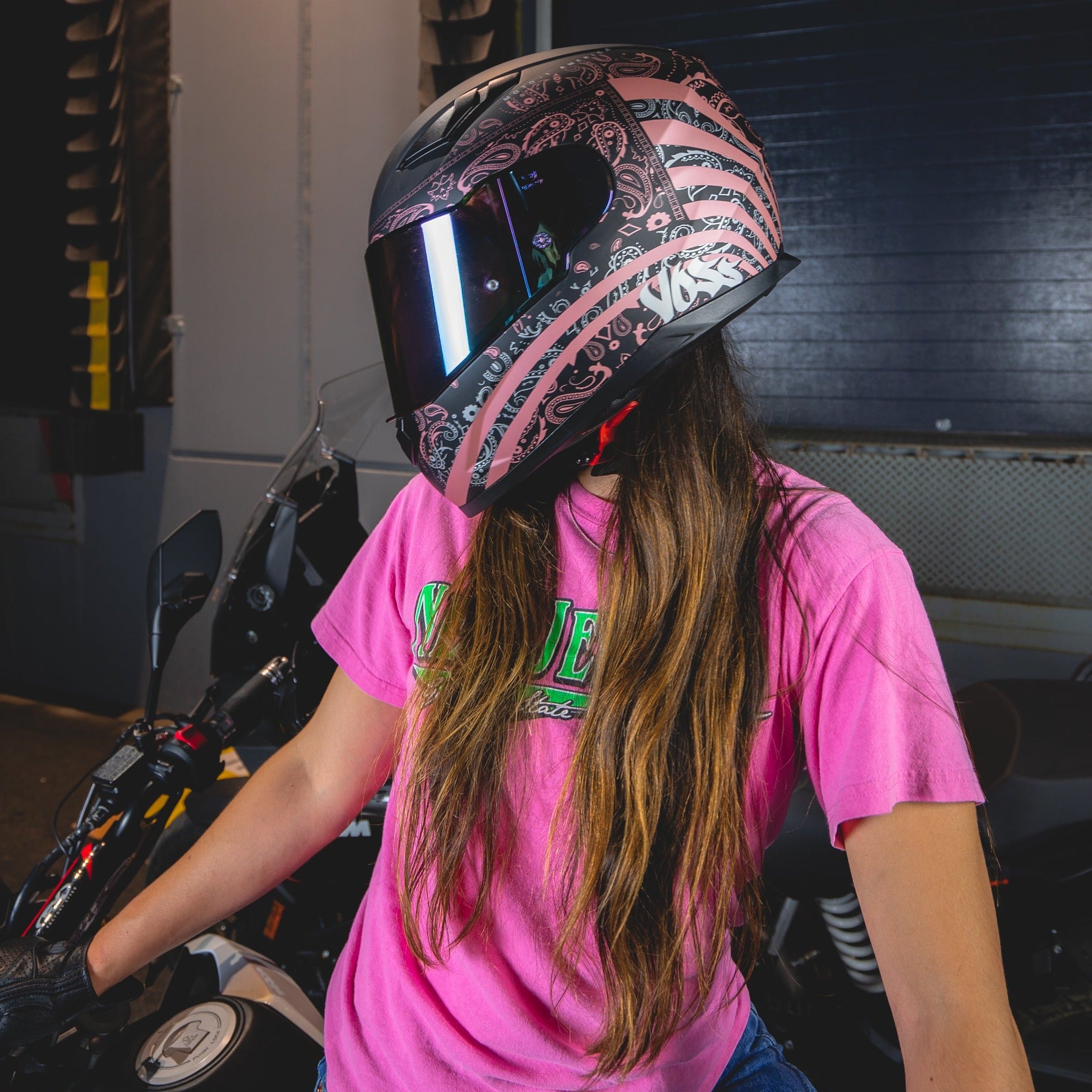 Voss 988 Moto-1 Metallic Pink America Helmet