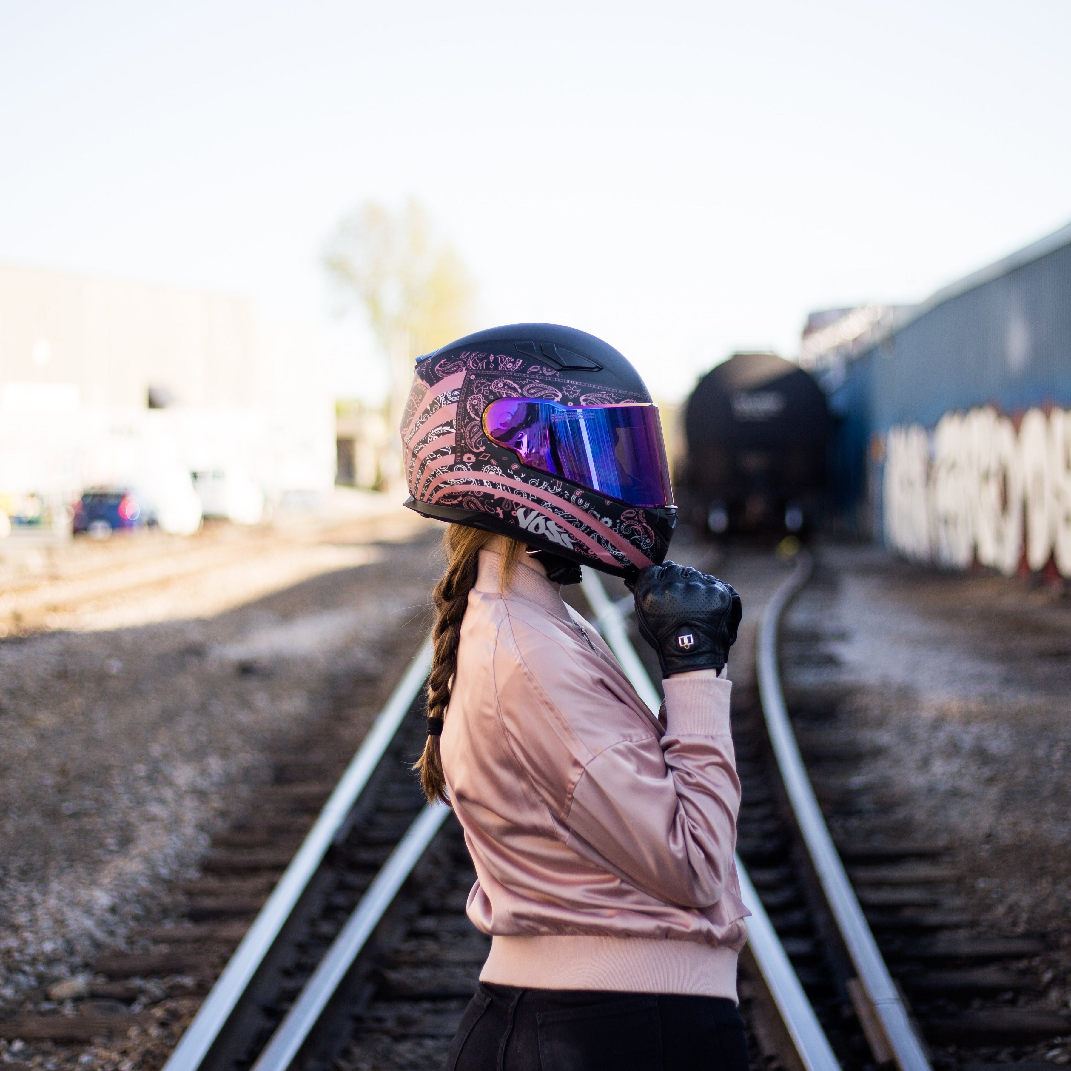 Voss 988 Moto-1 Metallic Pink America Helmet